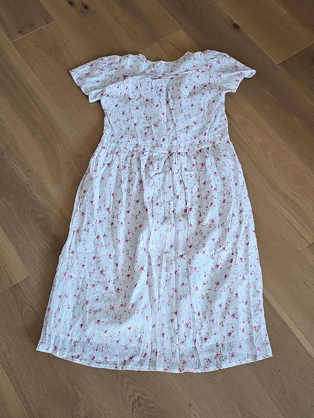 Christy Dawn The Dawn Dress Rhubarb Ditsy Spray Floral Midi Dress w/ Pockets - Picture 3 of 5